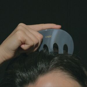 CURE Natural Agate Scalp Comb, Blue